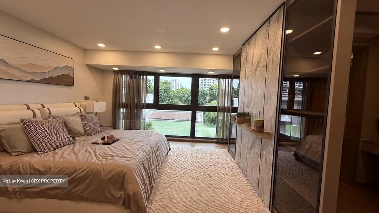 Shrewsbury Road (D11), Terrace #547436131